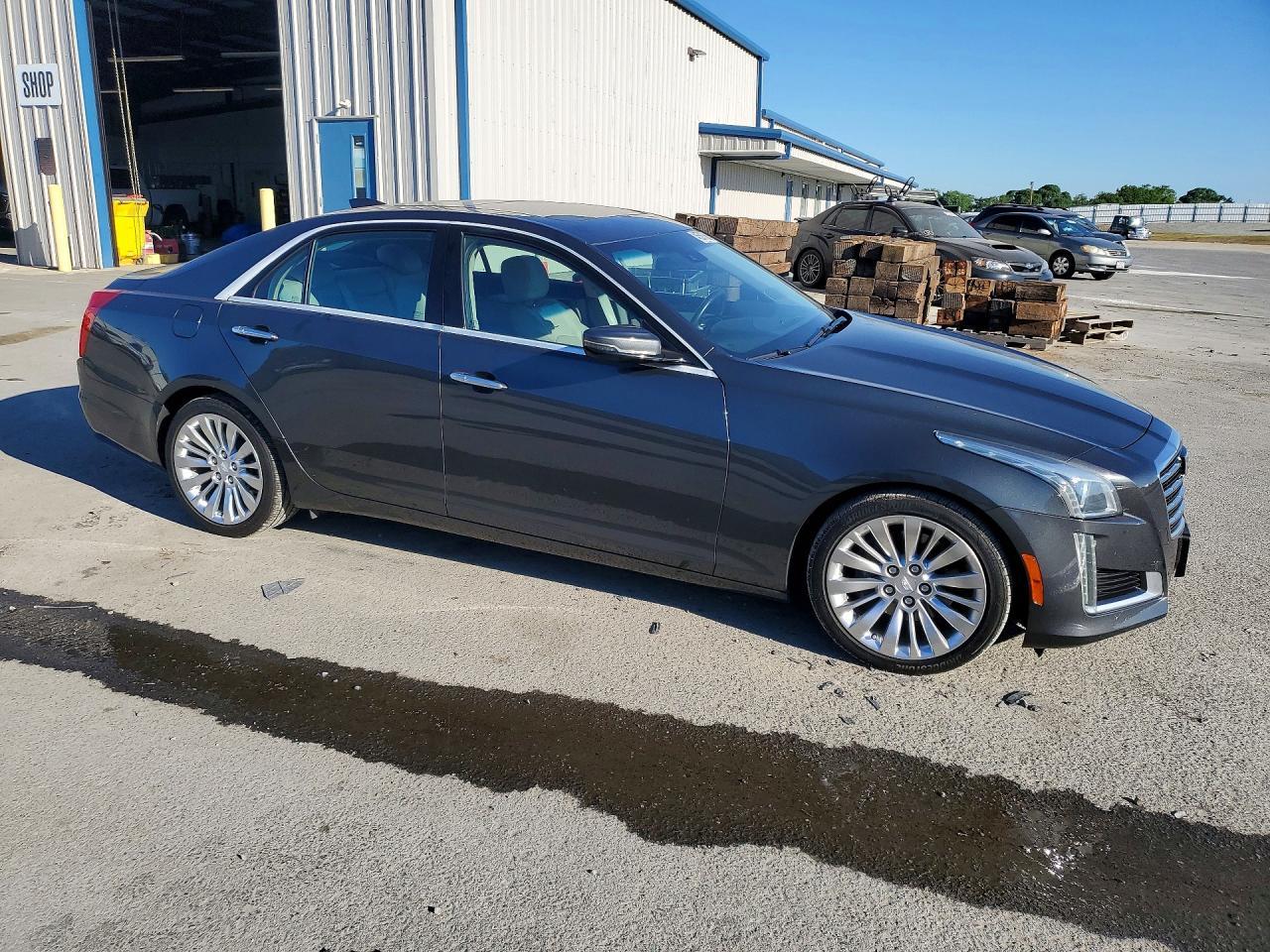 2017 Cadillac Cts Luxury - zdjęcie 4