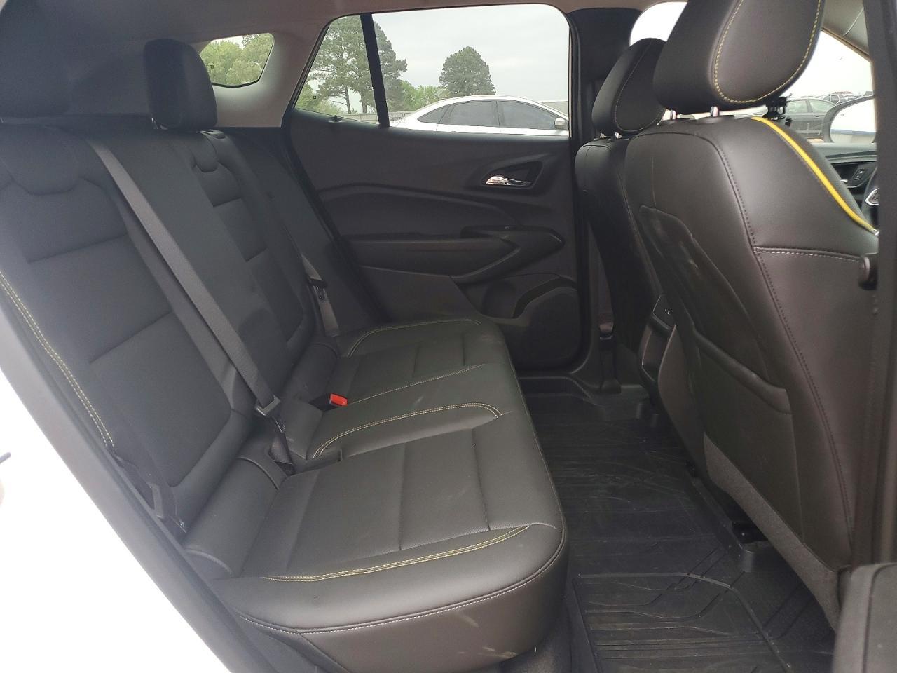 2025 Chevrolet Trax Activ - zdjęcie 10