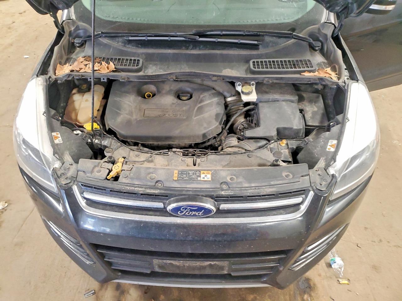 2014 Ford Escape Titanium - zdjęcie 12