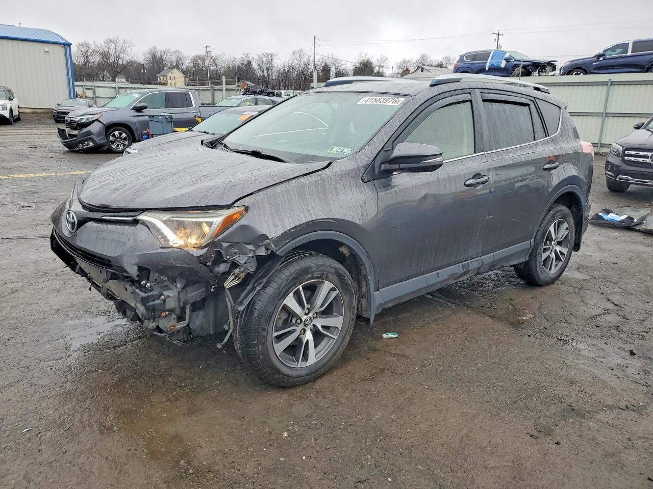 2016 Toyota Rav4 Xle - zdjęcie główne
