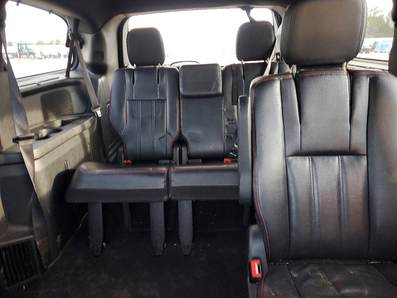 2017 Dodge Grand Caravan Gt - zdjęcie 10