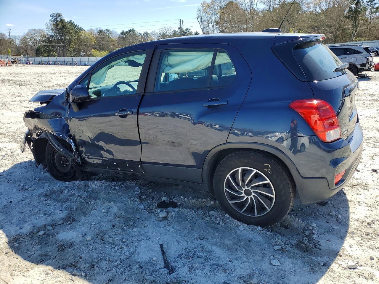 2018 Chevrolet Trax Ls - zdjęcie 2