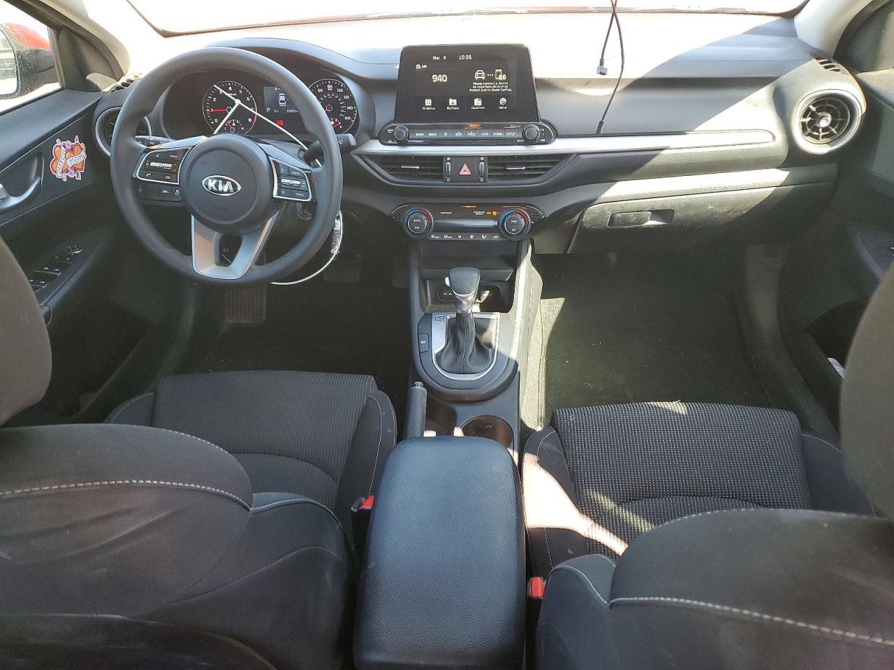 2019 Kia Forte Lxs - zdjęcie 8