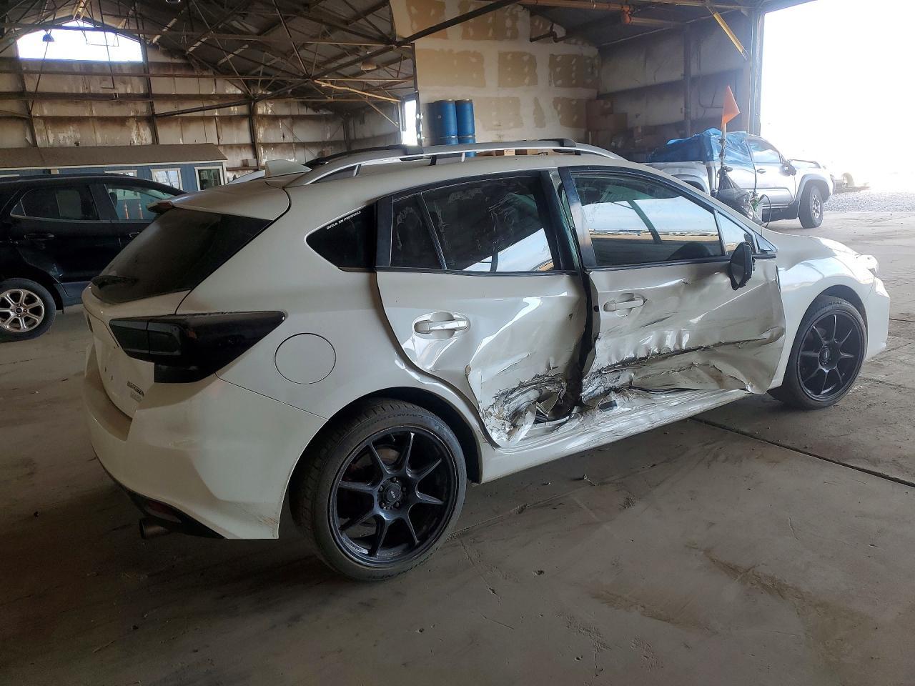 2017 Subaru Impreza Premium Plus - zdjęcie 3