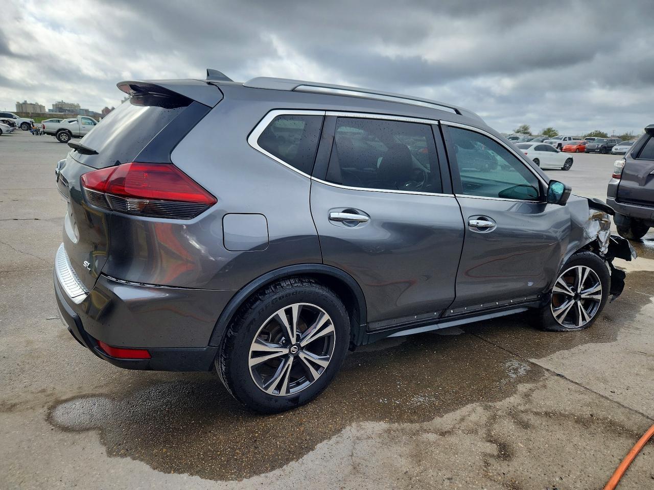 2018 Nissan Rogue Sl - zdjęcie 3