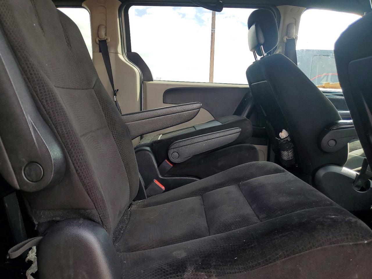 2016 Dodge Grand Caravan Se - zdjęcie 11