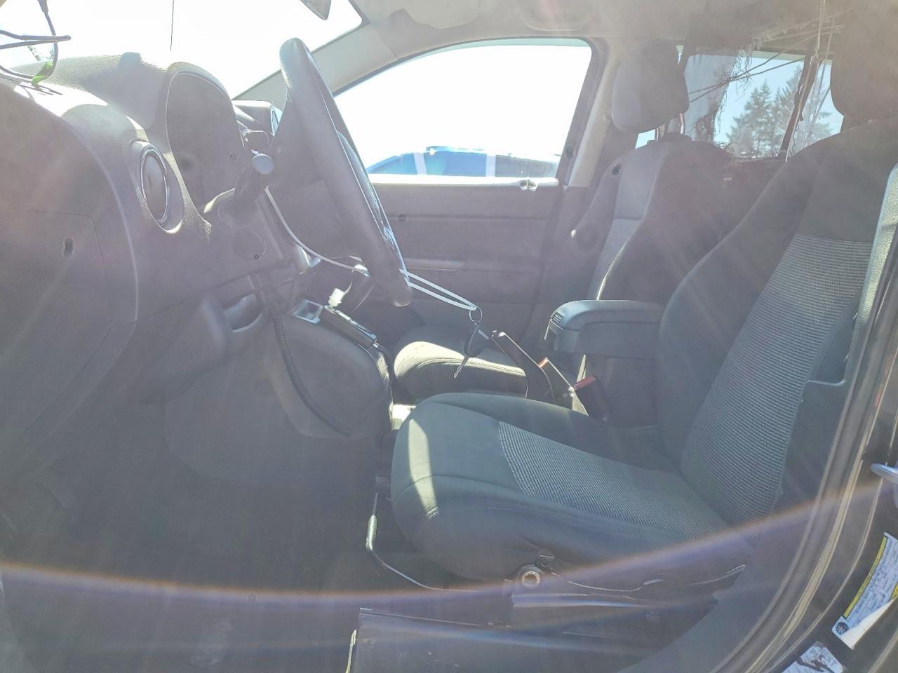 2014 Jeep Compass Sport - zdjęcie 7