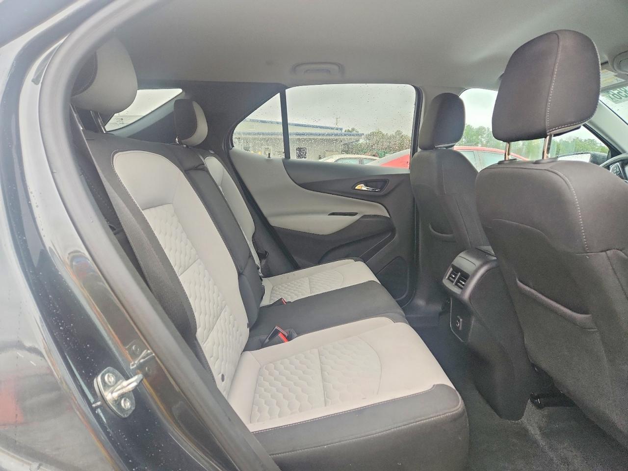 2019 Chevrolet Equinox Ls - zdjęcie 10