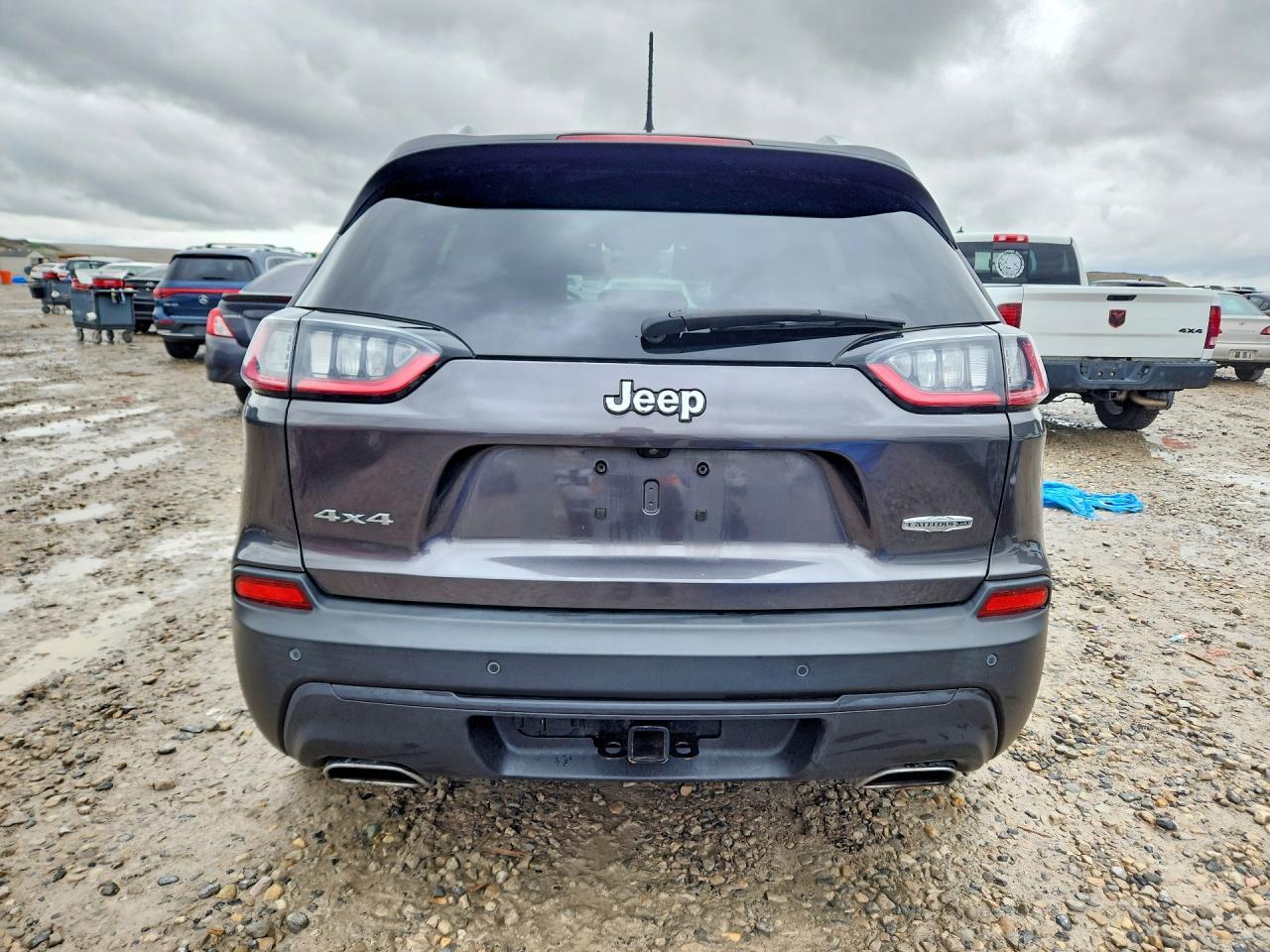 2021 Jeep Cherokee Latitude Lux - zdjęcie 6