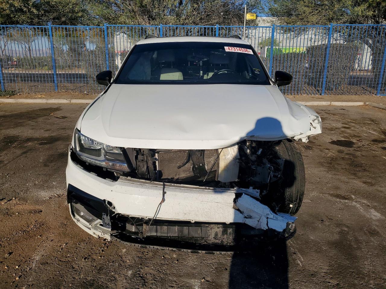 2021 Volkswagen Tiguan 2.0T Se/2.0T Se R-Line Black/2.0T Sel - zdjęcie 5