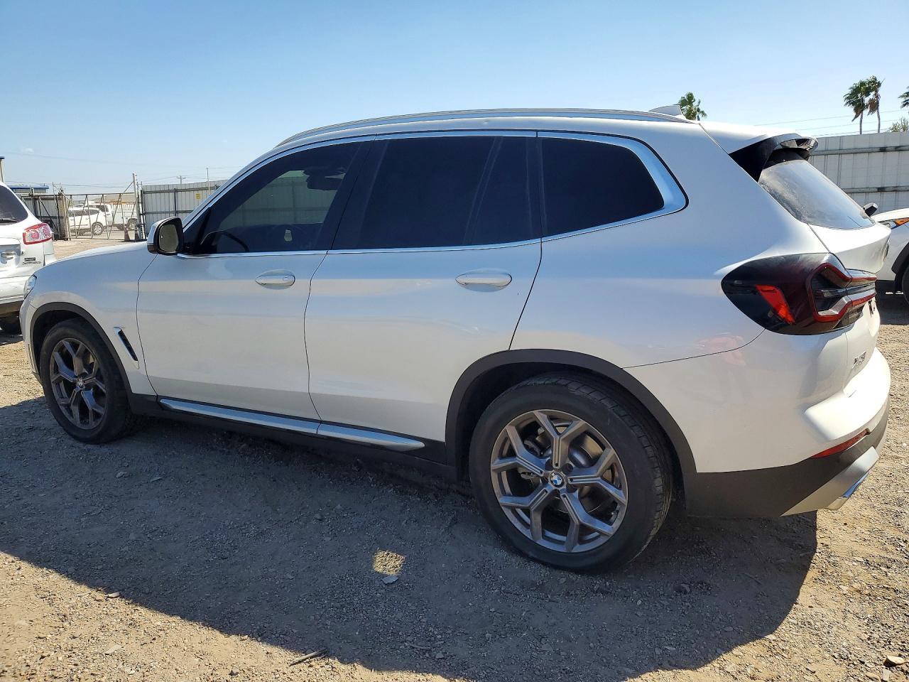 2022 BMW X3 Sdrive30I - zdjęcie 2