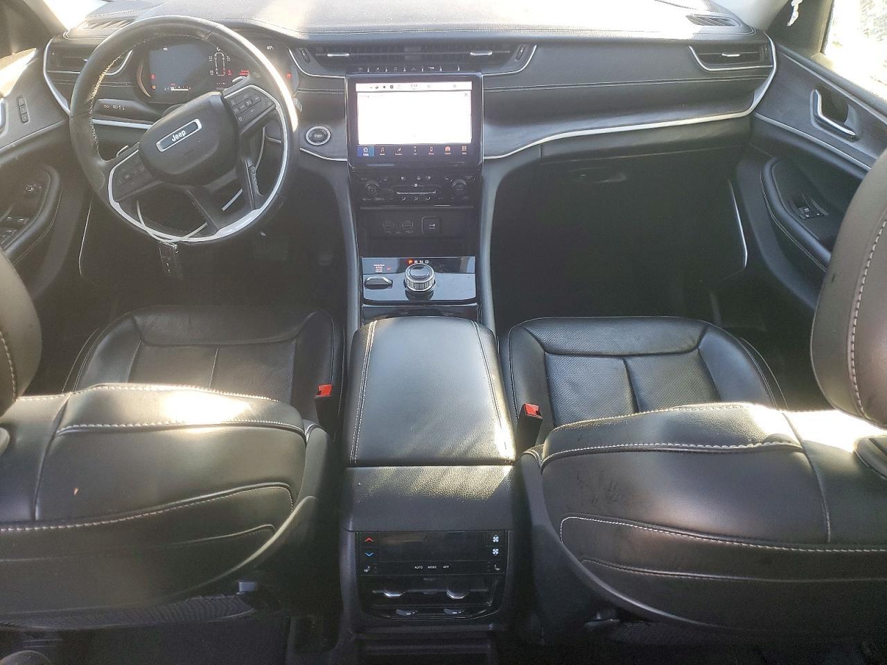 2021 Jeep Grand Cherokee L Limited - zdjęcie 8