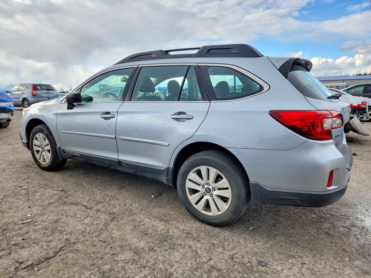 2017 Subaru Outback 2.5I - zdjęcie 2