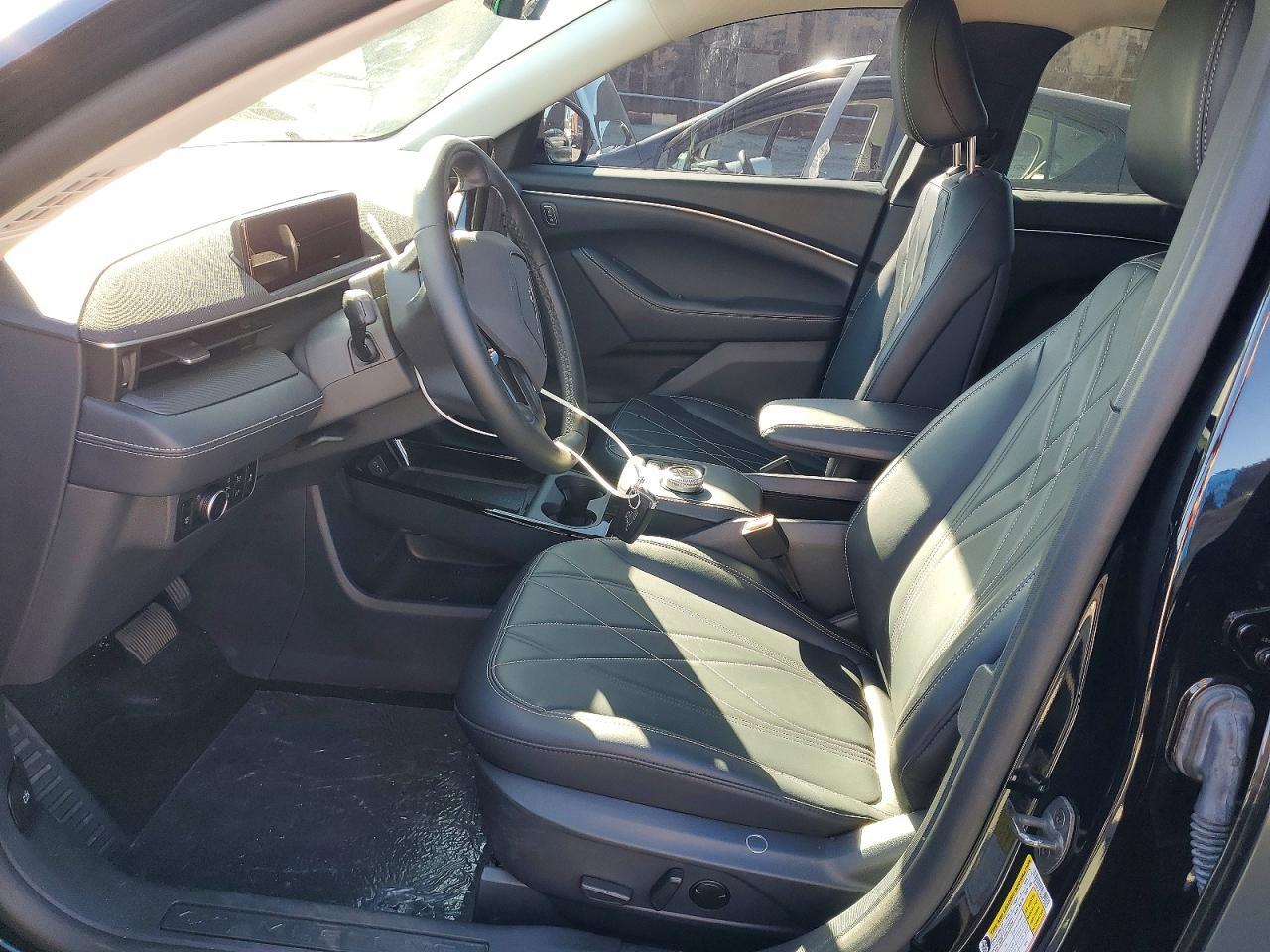 2024 Ford Mustang Mach-E Select - zdjęcie 7