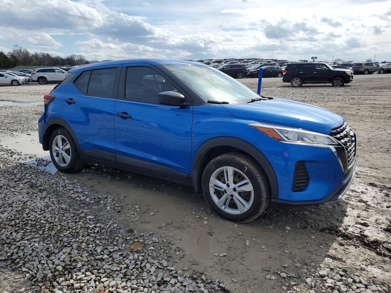 2021 Nissan Kicks S - zdjęcie 4