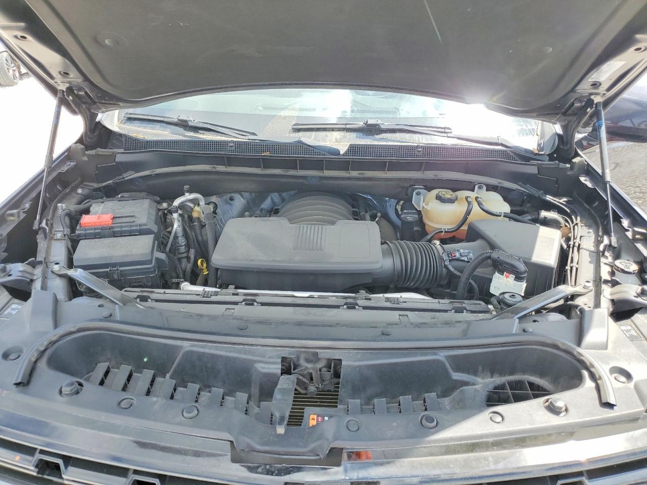 2022 Chevrolet Tahoe K1500 Z71 - zdjęcie 12