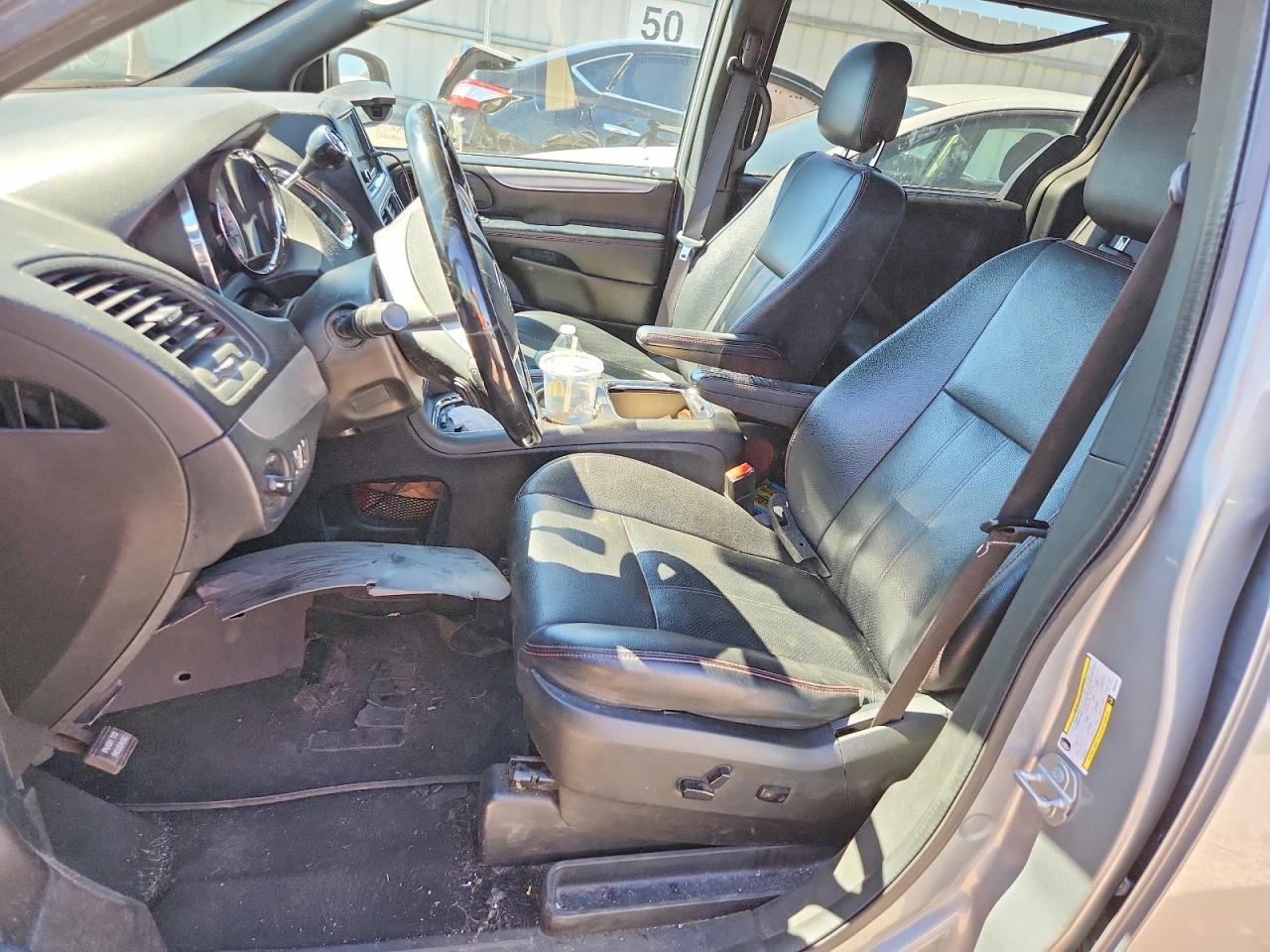2019 Dodge Grand Caravan Gt - zdjęcie 7