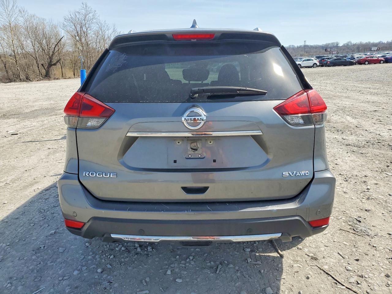 2020 Nissan Rogue Sv - zdjęcie 6