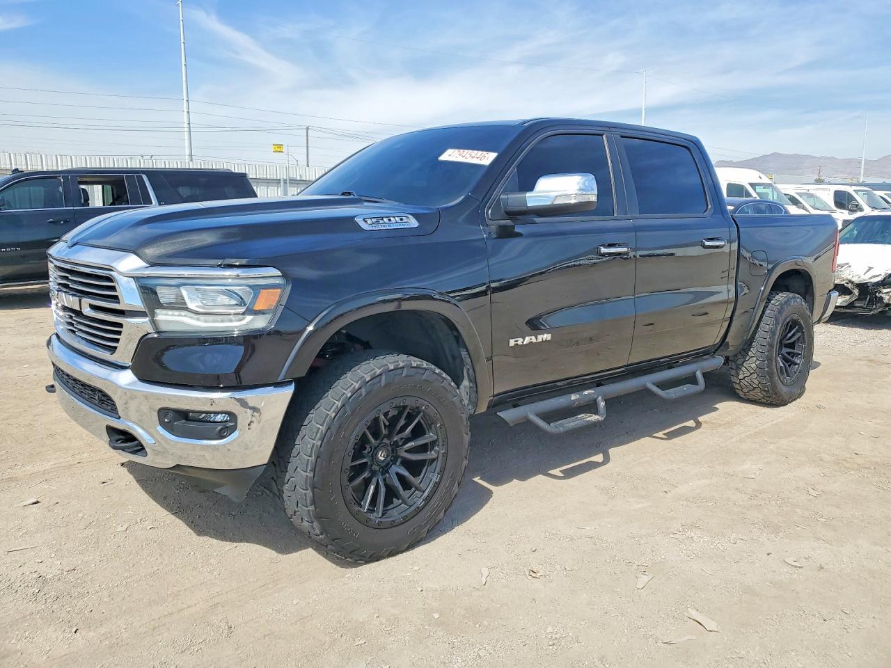 2021 Ram 1500 Laramie - zdjęcie główne