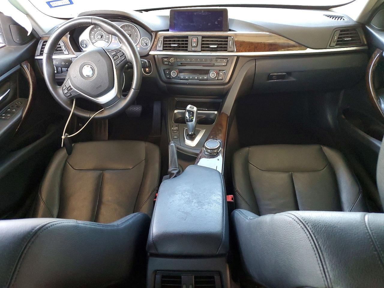 2015 BMW 328 I - zdjęcie 8
