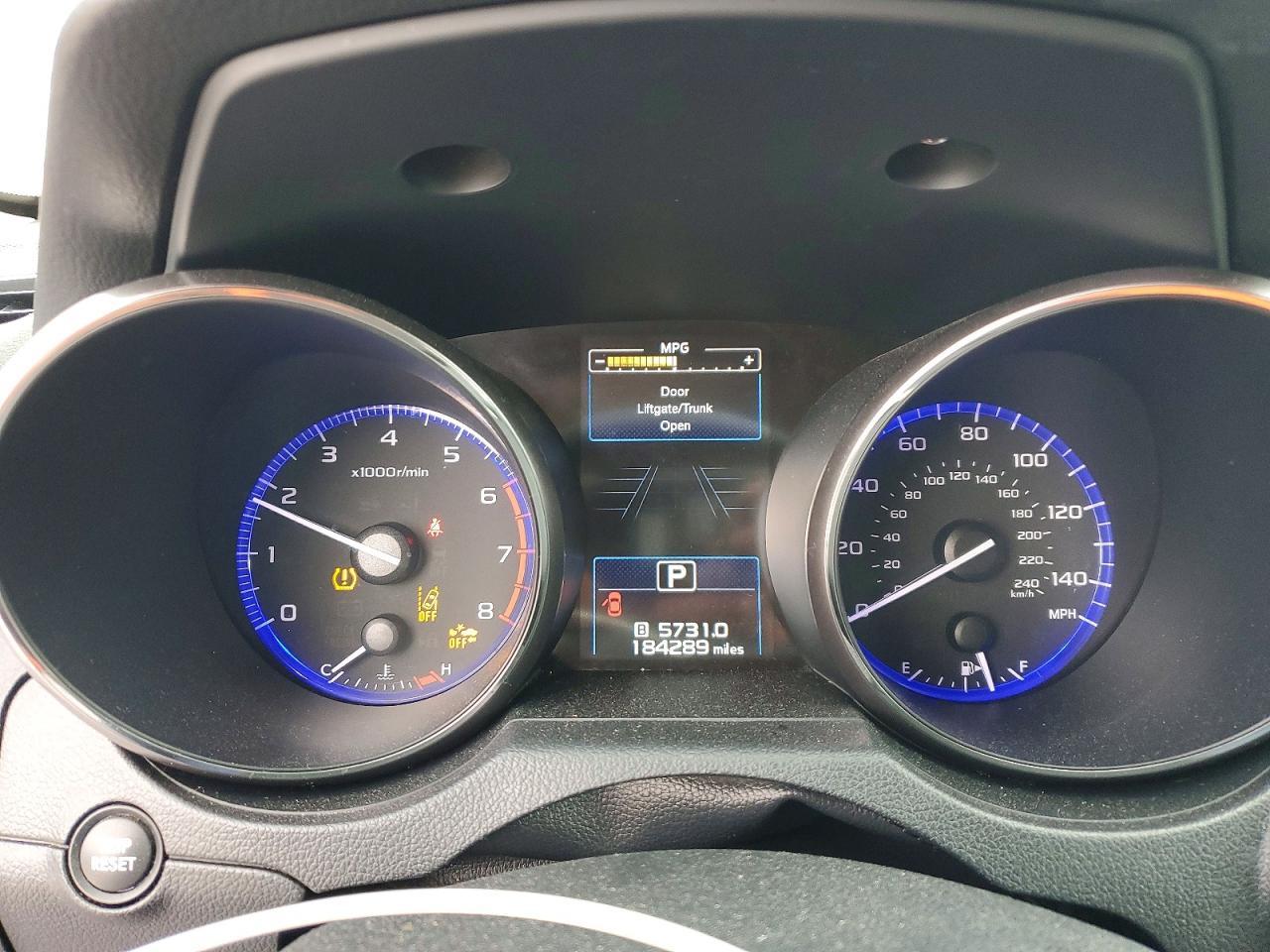 2015 Subaru Legacy 2.5I Limited - zdjęcie 9