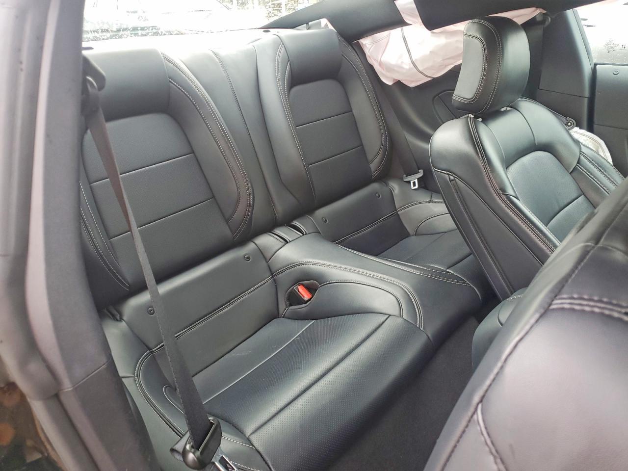 2025 Ford Mustang - zdjęcie 10