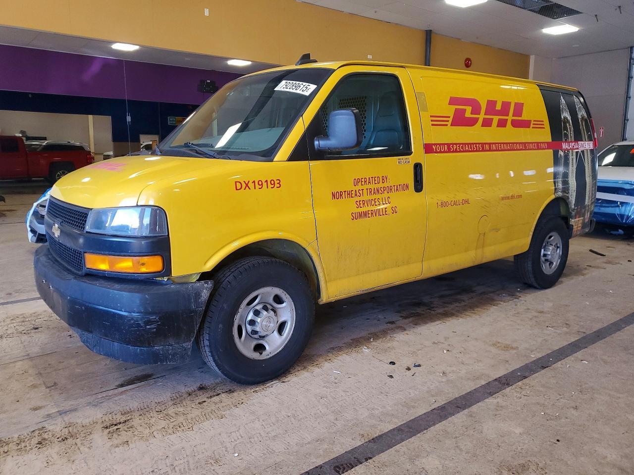 2019 Chevrolet Express G2500 - zdjęcie główne