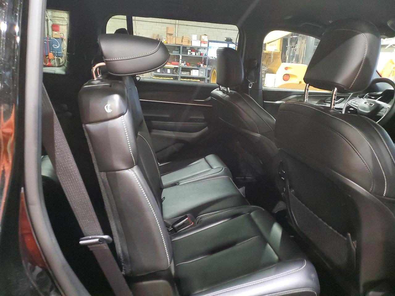 2025 Jeep 4X4Limited - zdjęcie 10