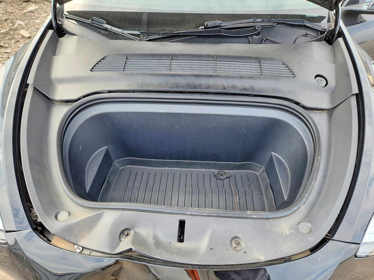 2023 Tesla Model Y - zdjęcie 12