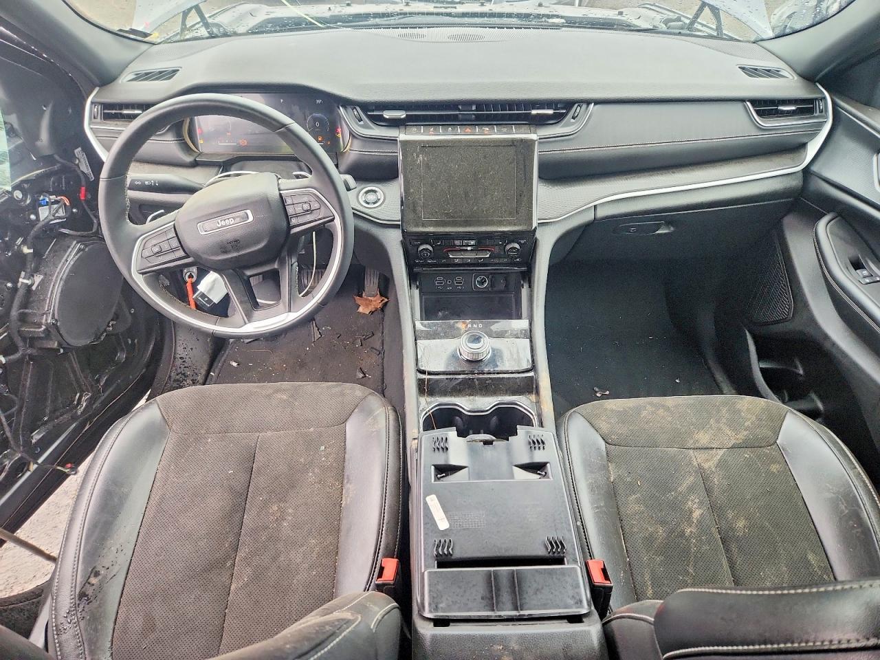 2023 Jeep Grand Cherokee L Laredo - zdjęcie 8