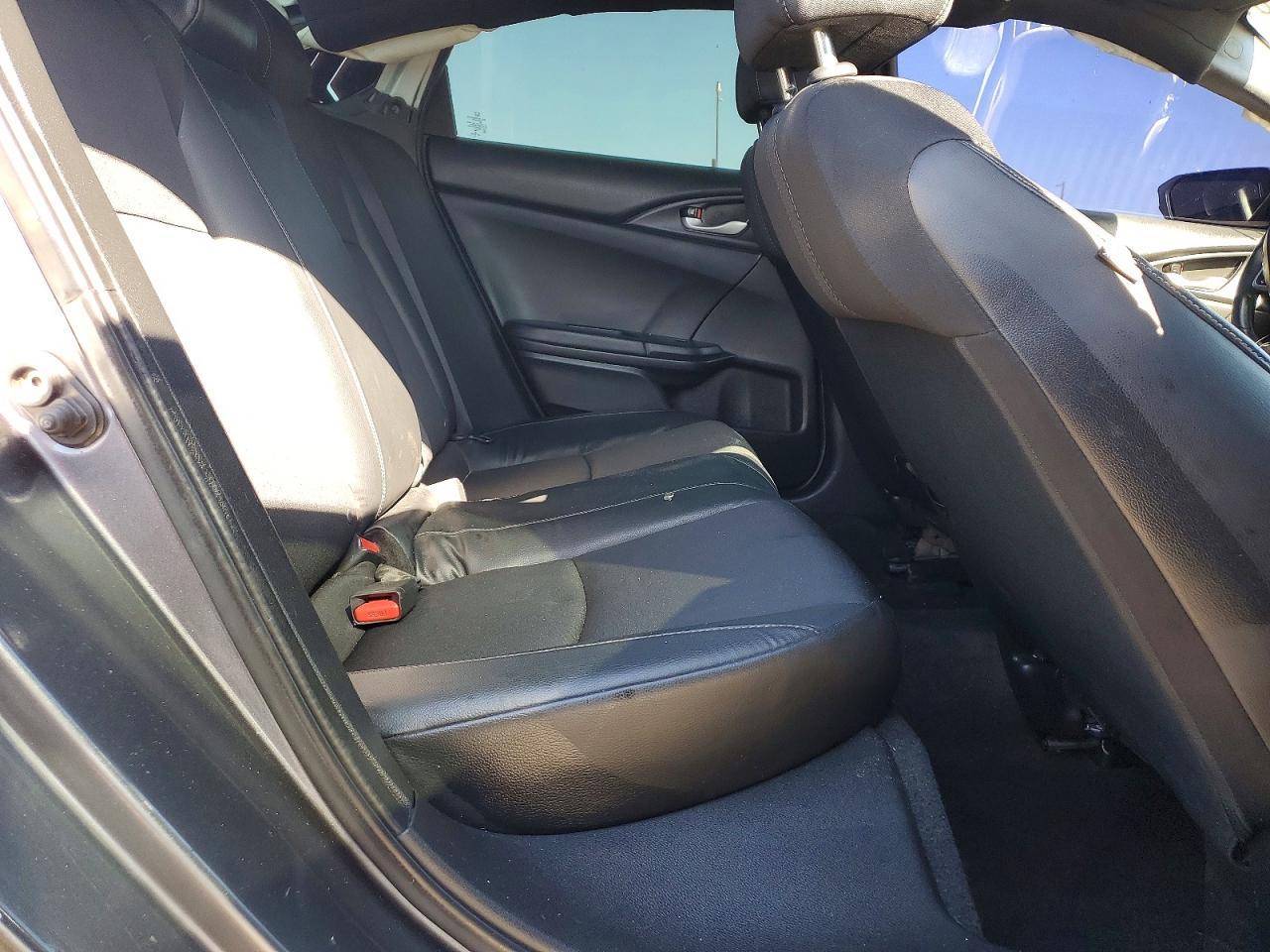 2020 Honda Civic Sport - zdjęcie 10