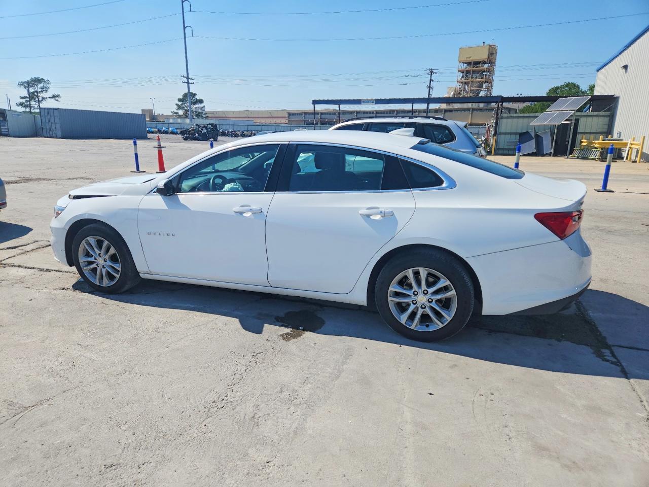 2018 Chevrolet Malibu Lt - zdjęcie 2