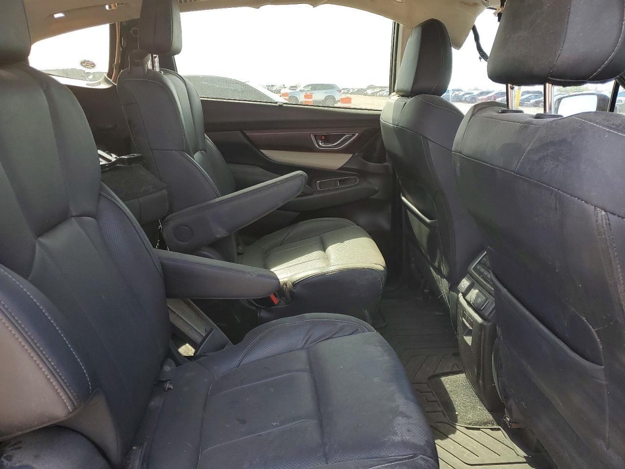 2021 Subaru Ascent Touring - zdjęcie 10