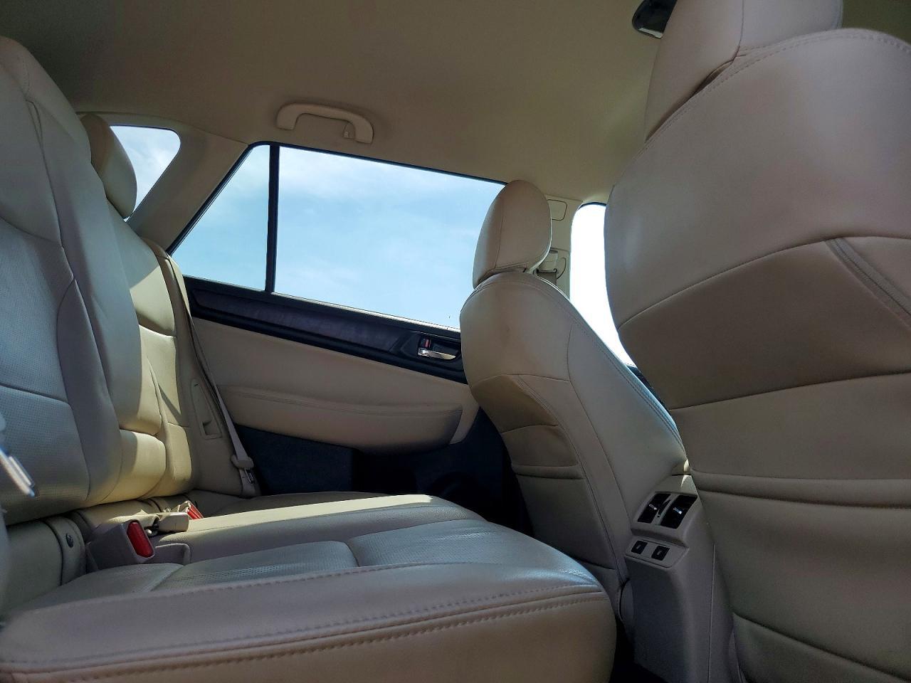 2015 Subaru Outback 2.5I Limited - zdjęcie 11