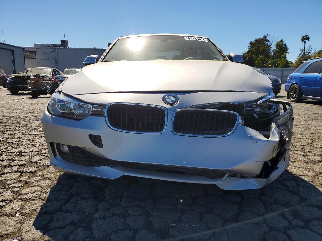 2013 BMW 328 I - zdjęcie 5