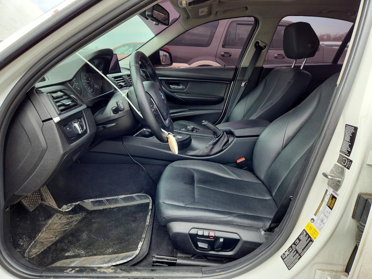 2015 BMW 328 Xi Sulev - zdjęcie 7