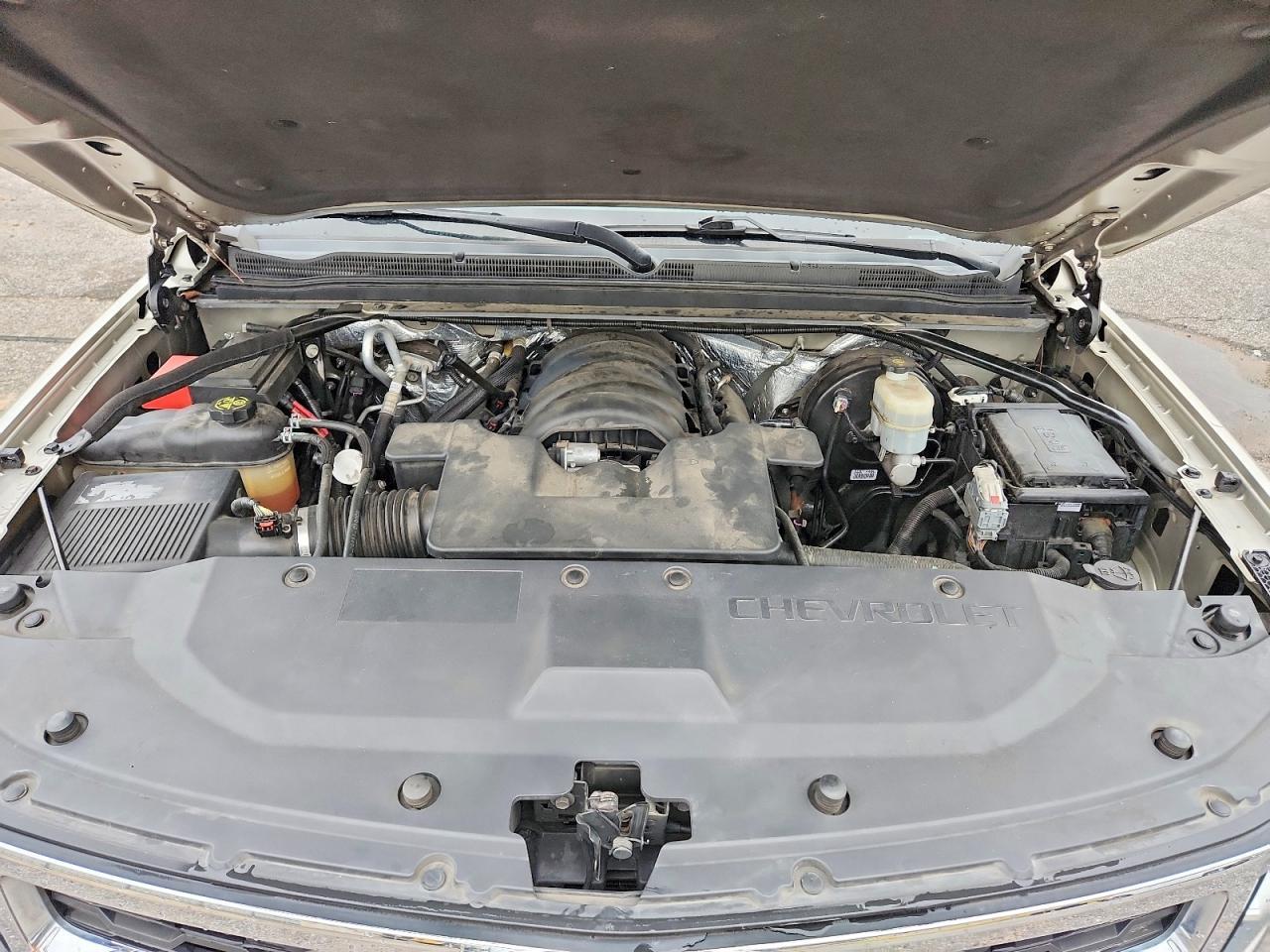 2015 Chevrolet Tahoe C1500 Ls - zdjęcie 12