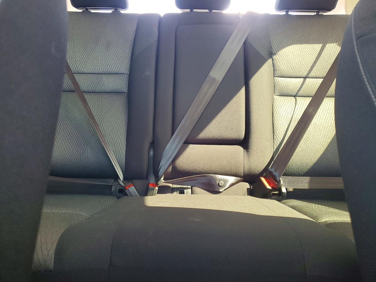 2025 Nissan Rogue Sv - zdjęcie 10