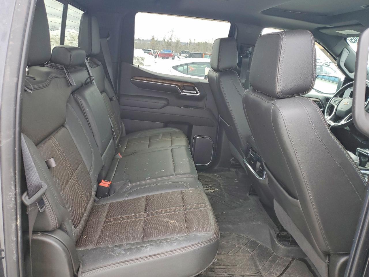 2022 Chevrolet Silverado K1500 High Country - zdjęcie 10