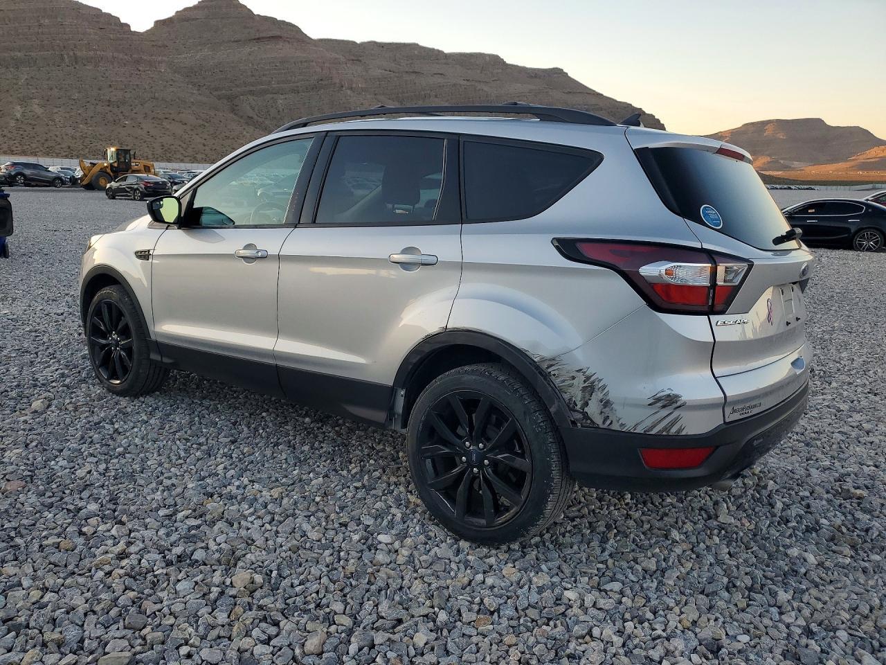 2018 Ford Escape Se - zdjęcie 2