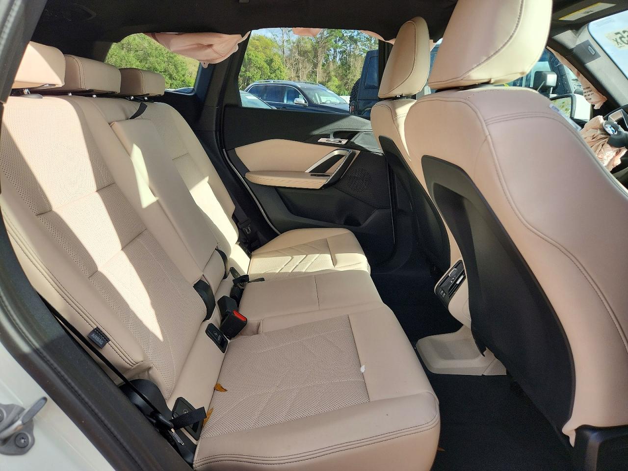 2025 BMW X1 xDrive28I - zdjęcie 11