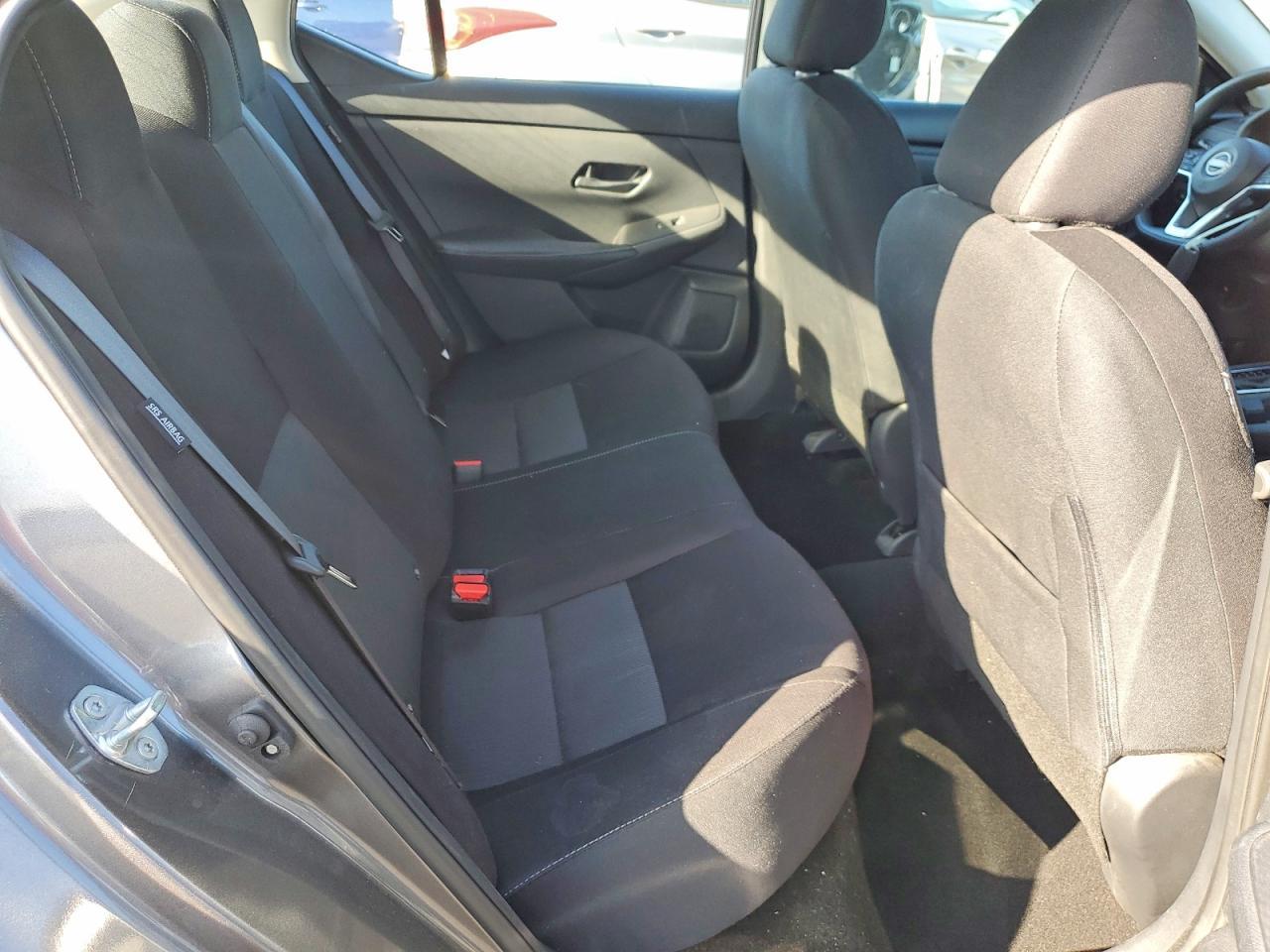 2025 Nissan Sentra Sv - zdjęcie 10