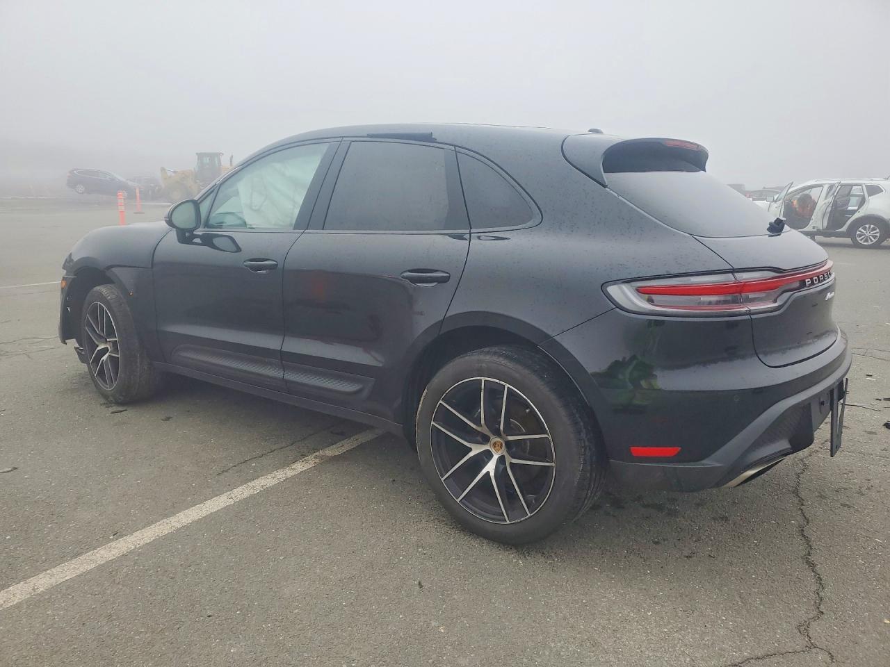 2023 Porsche Macan Base - zdjęcie 2