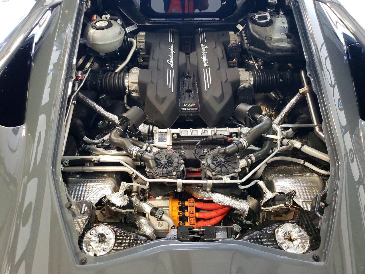 2024 Lamborghini Revuelto - zdjęcie 11