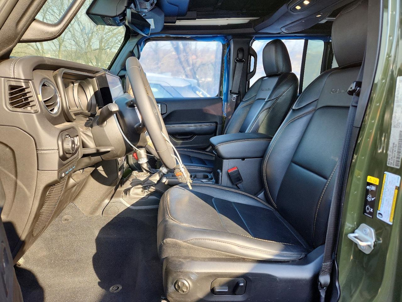 2024 Jeep Wrangler Sahara 4Xe - zdjęcie 7