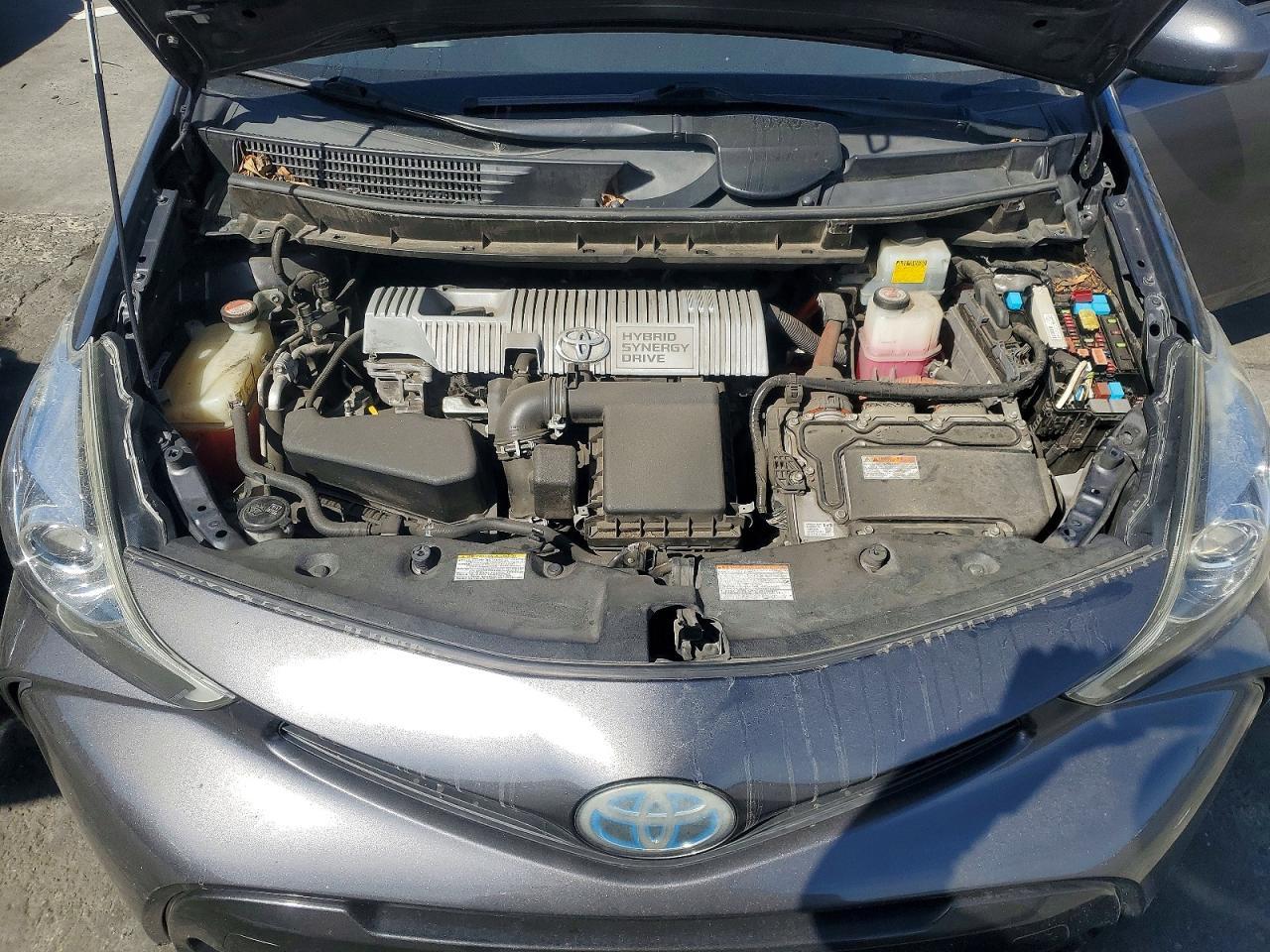 2017 Toyota Prius V Five - zdjęcie 11