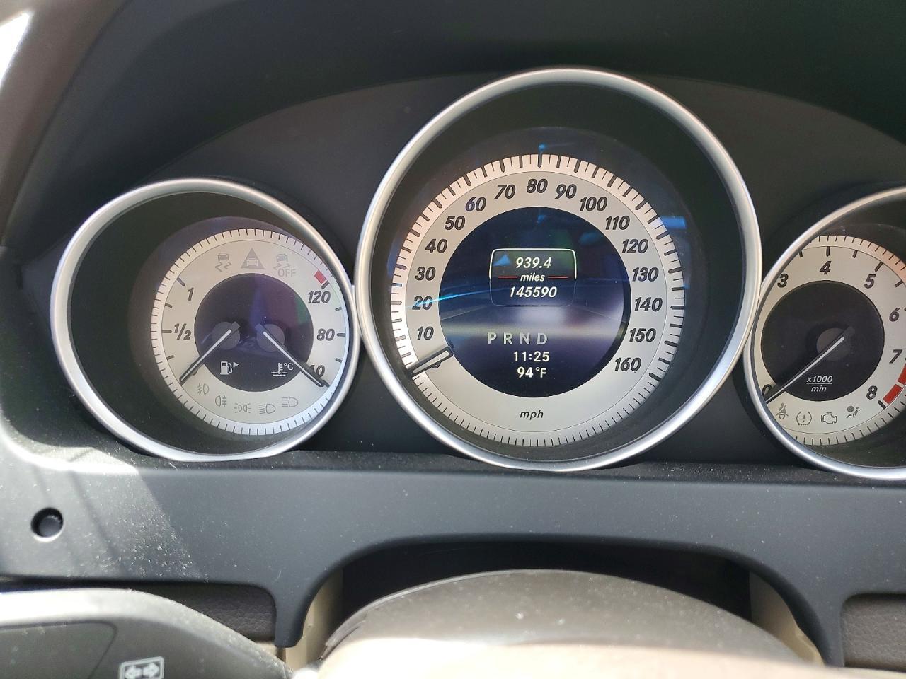 2013 Mercedes-Benz C 250 - zdjęcie 9