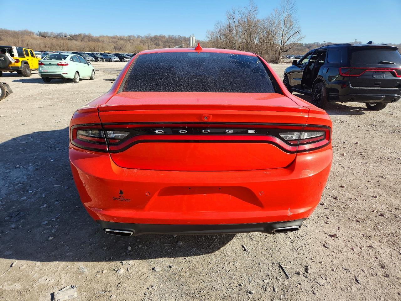2016 Dodge Charger Sxt - zdjęcie 6