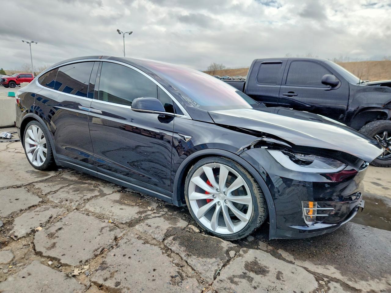 2017 Tesla Model X - zdjęcie 4