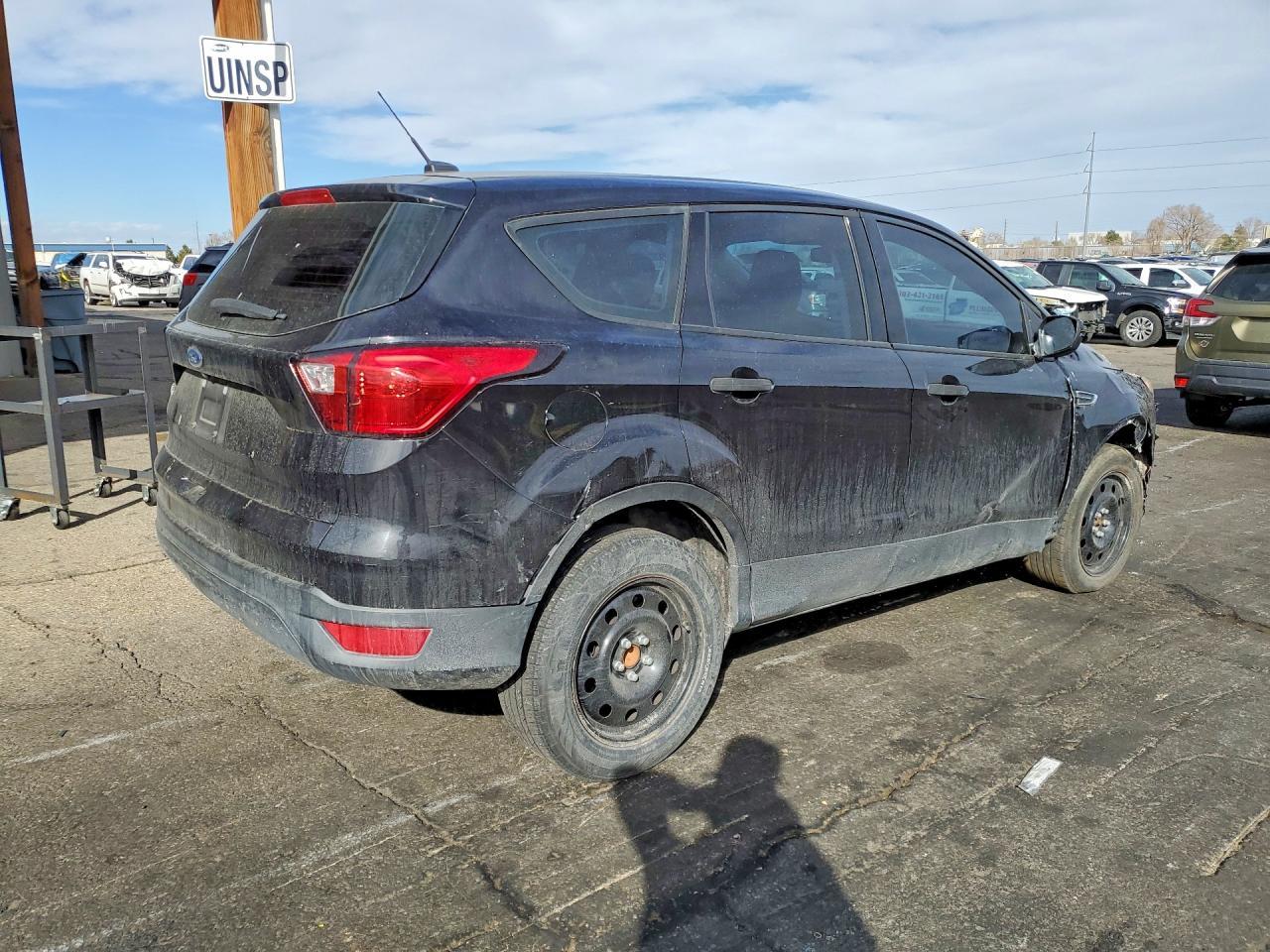 2019 Ford Escape S - zdjęcie 3
